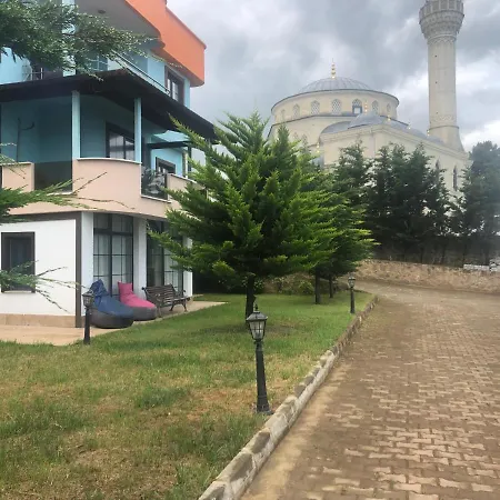 Seyran Seaside - 1-middle Floor Apartment *